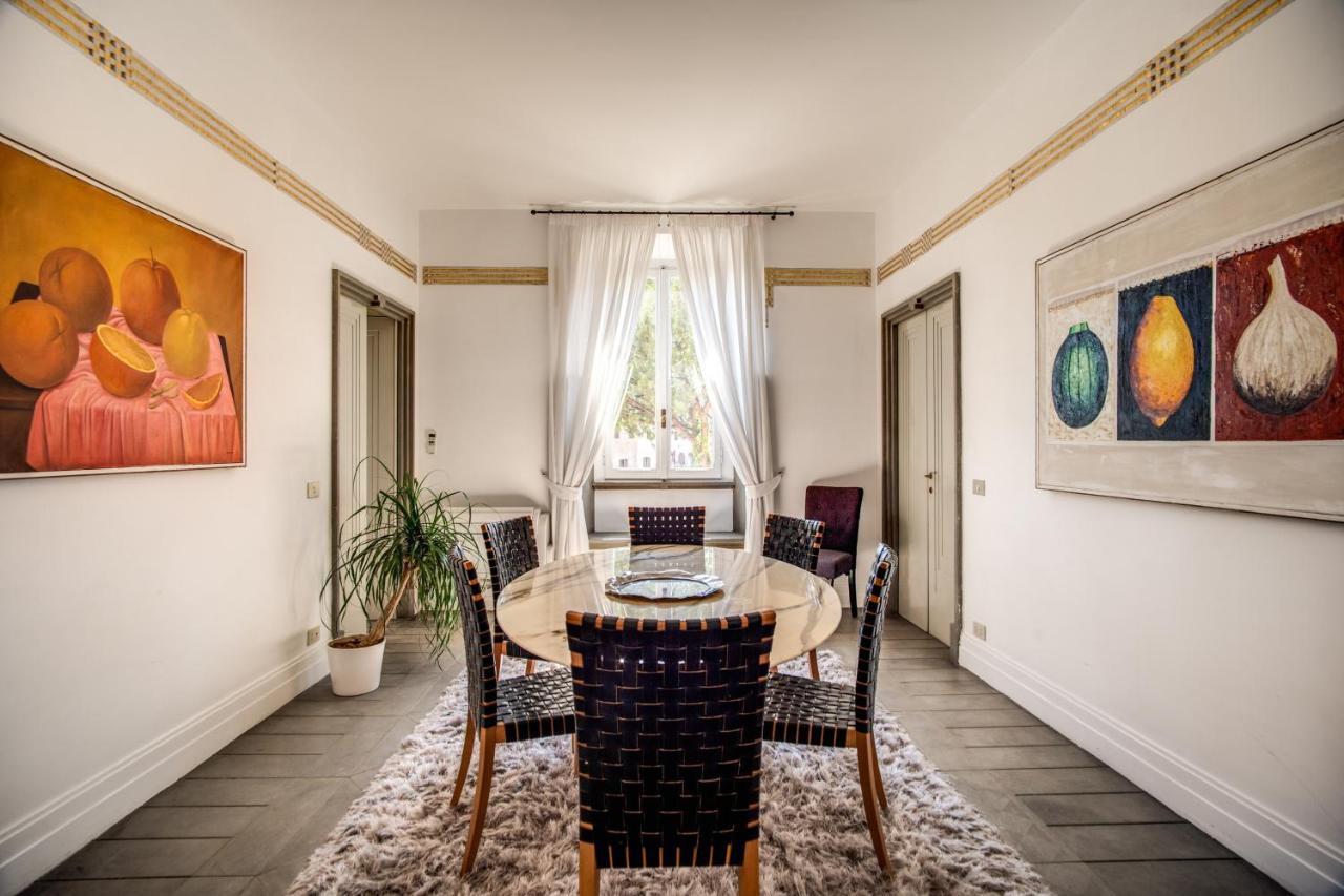 Magia At Colosseum Apartment